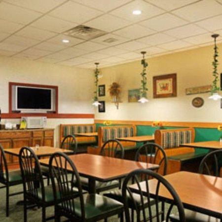 Days Inn Port Jervis Restaurant photo